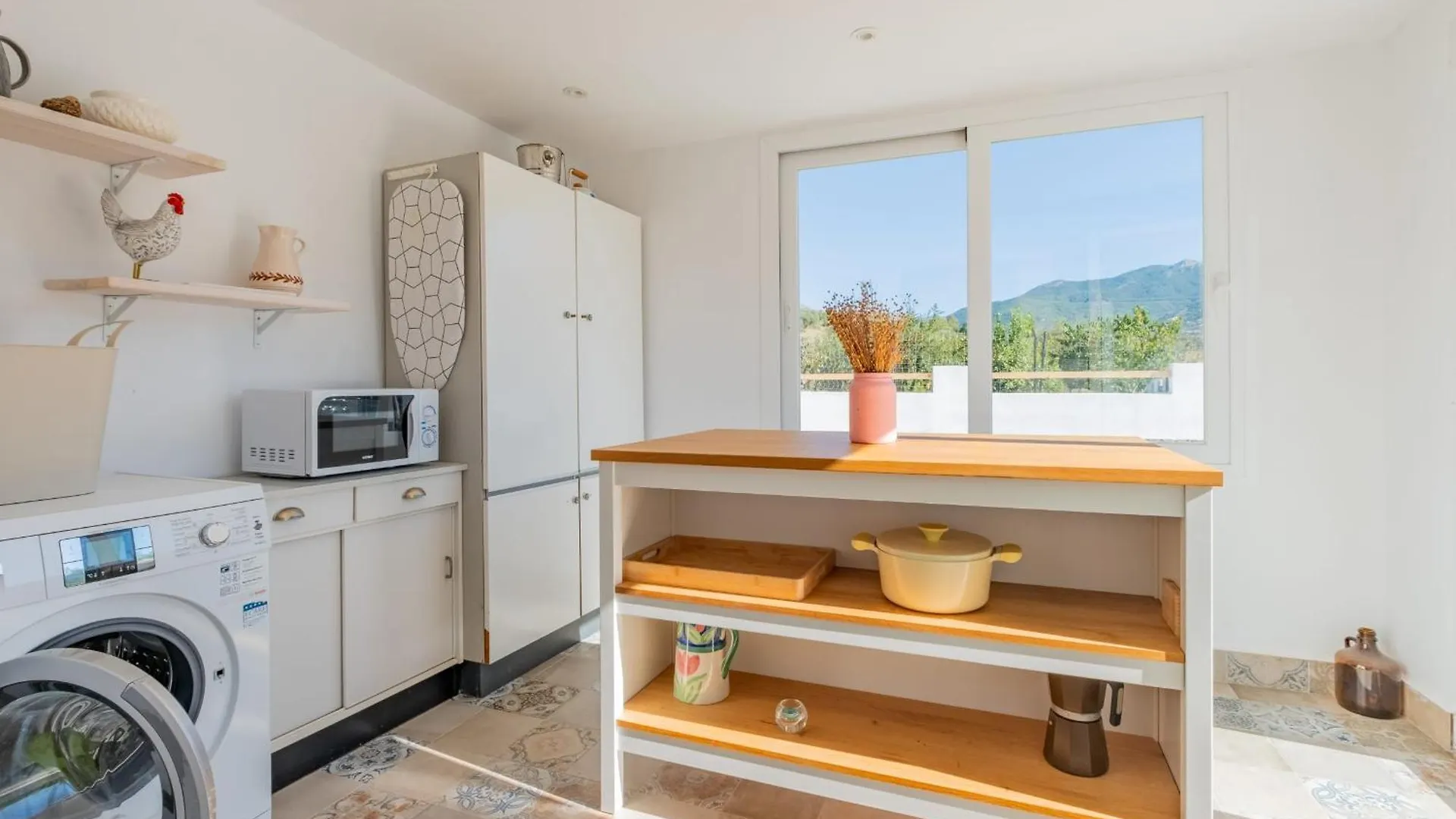 Villa Cayetana - Spacious 4-Bedroom Villa With Private Pool Terrace & Bbq Malaga