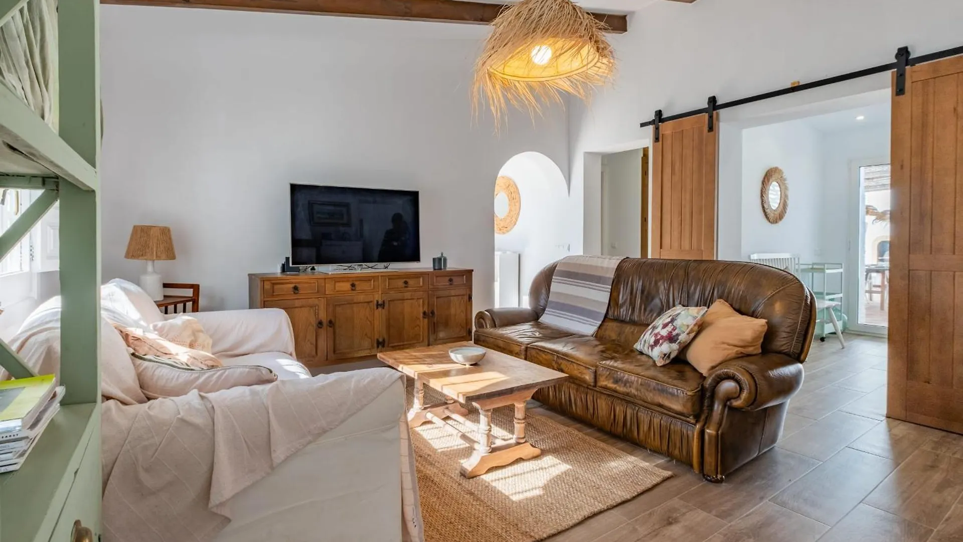 Villa Cayetana - Spacious 4-Bedroom Villa With Private Pool Terrace & Bbq Malaga